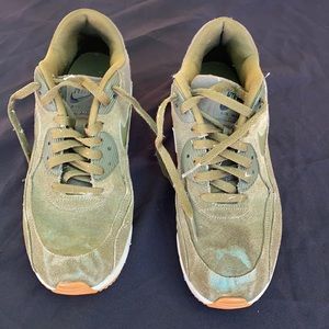 air max nike ultra green suede